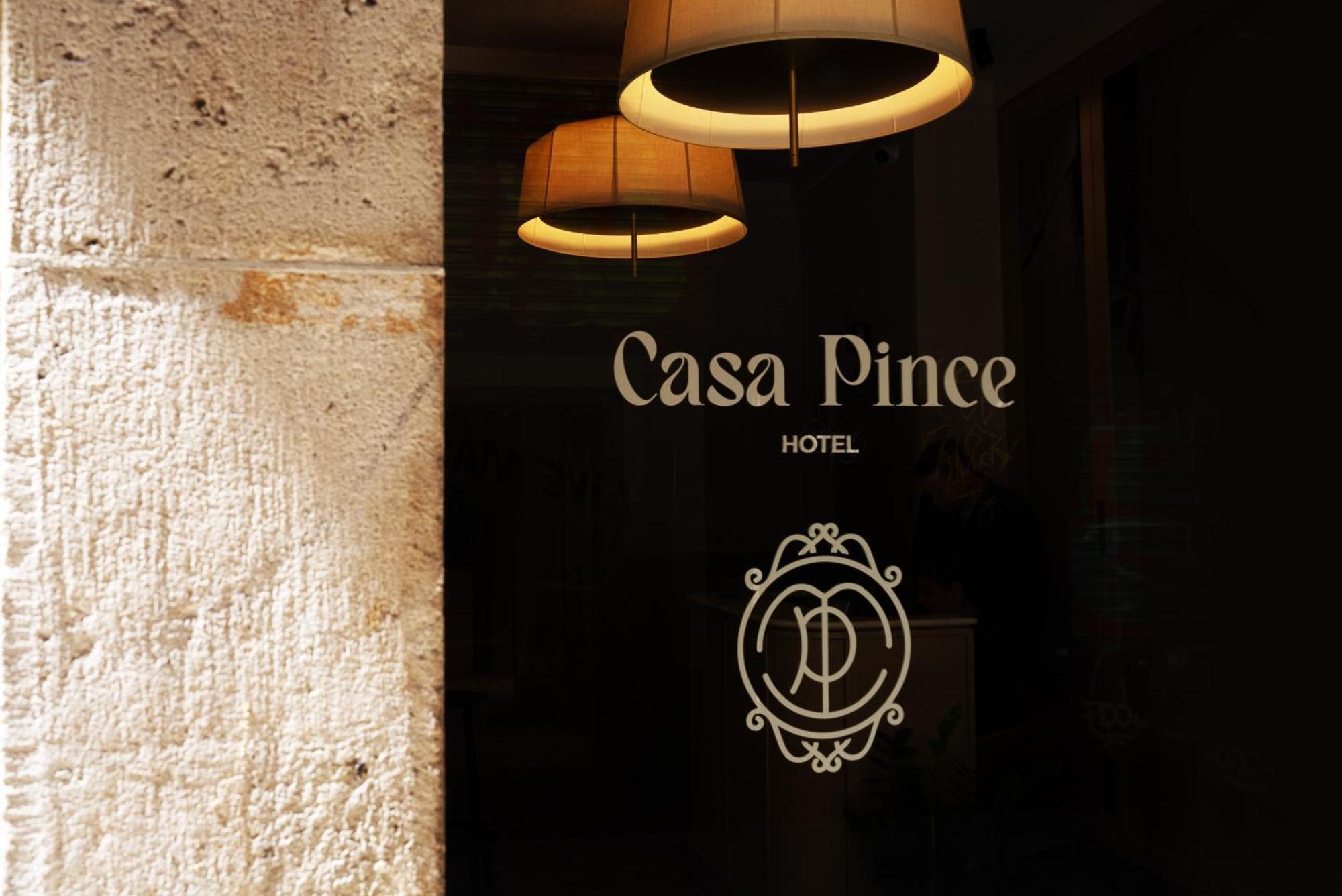 Casa Pince Hotell Barcelona Exteriör bild